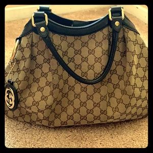 Gucci souki handbag